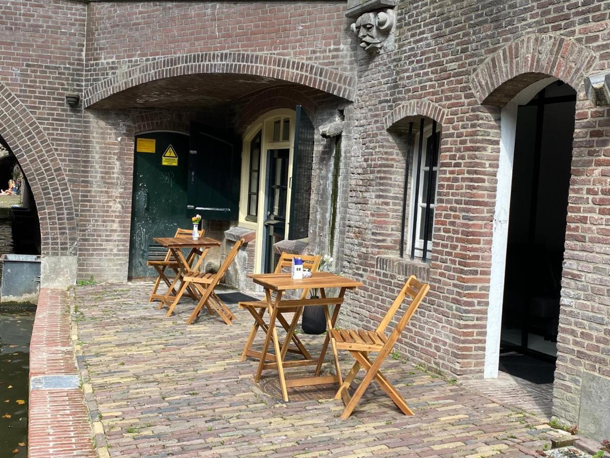 Bed and Breakfast Slapen Onder De Dom Utrecht Exterior foto