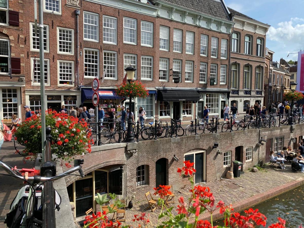 Bed and Breakfast Slapen Onder De Dom Utrecht Exterior foto